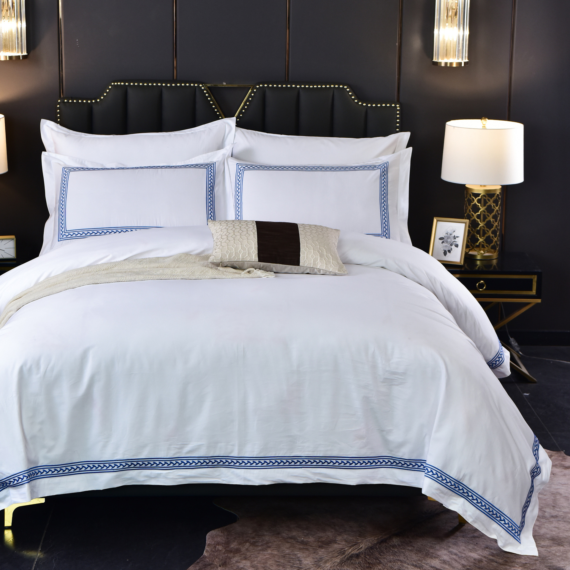 Luxury 100% Cotton Hotel Bedding Set with Satin Duvet Cover
